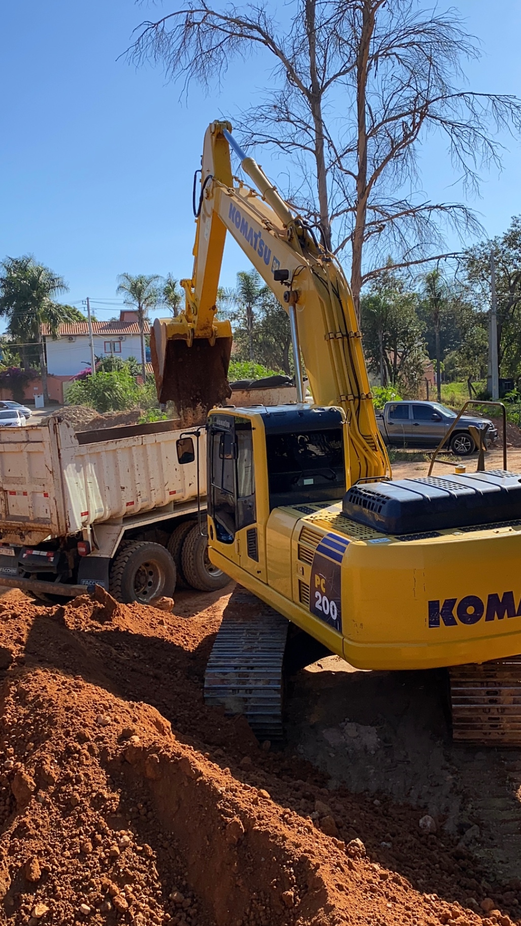 Movimentação de terra em Indaiatuba - SP