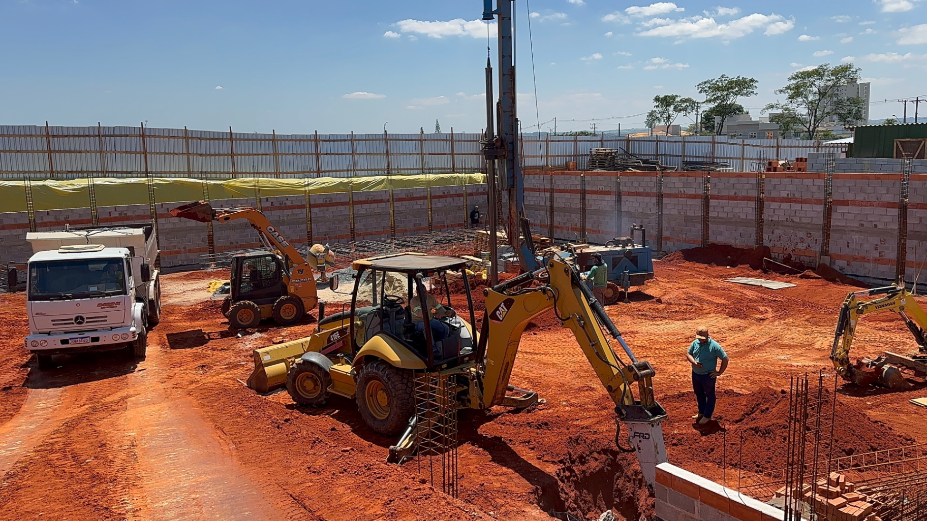 Preparação de terrenos em Indaiatuba - SP